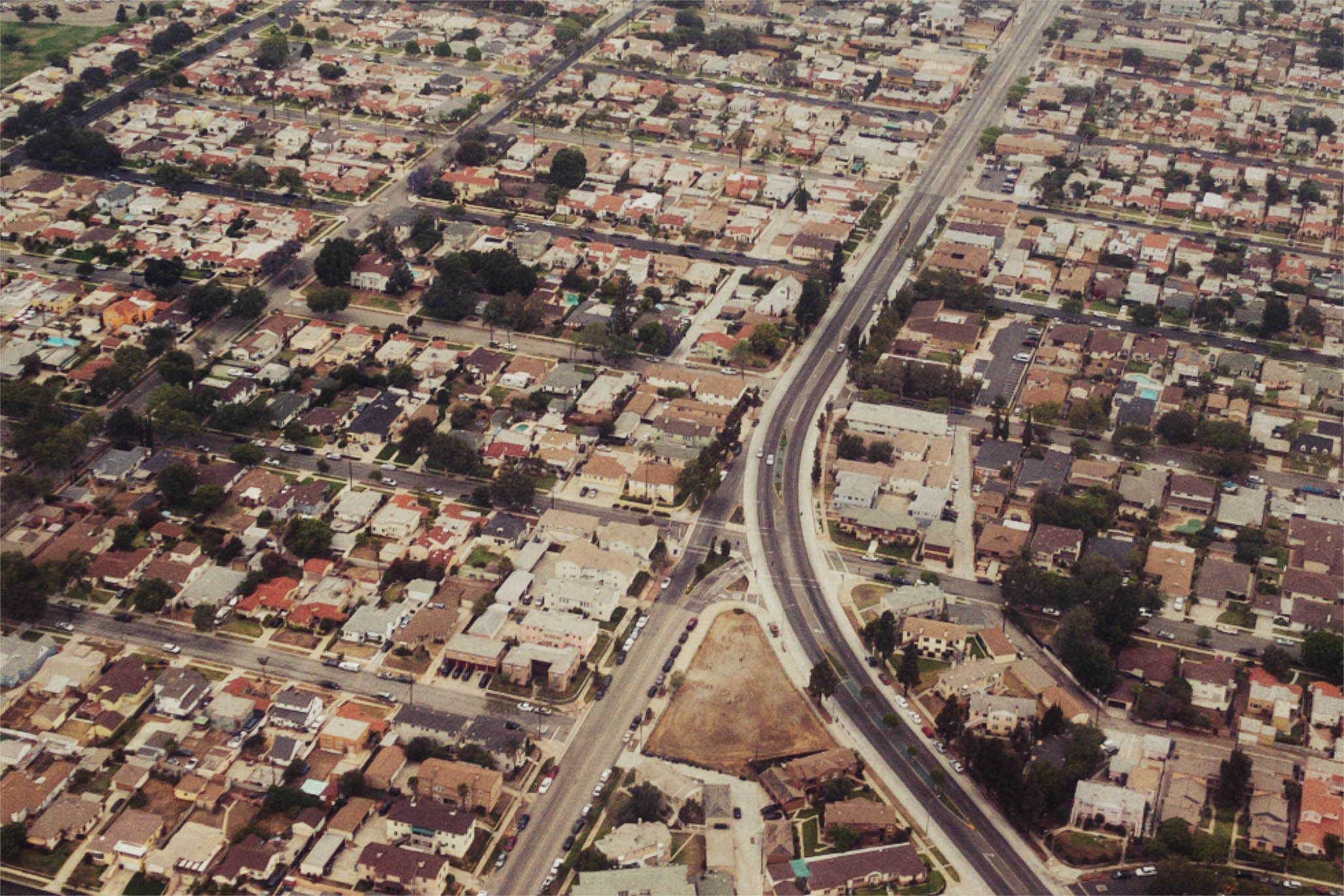 Impactist Plane Air Image 32