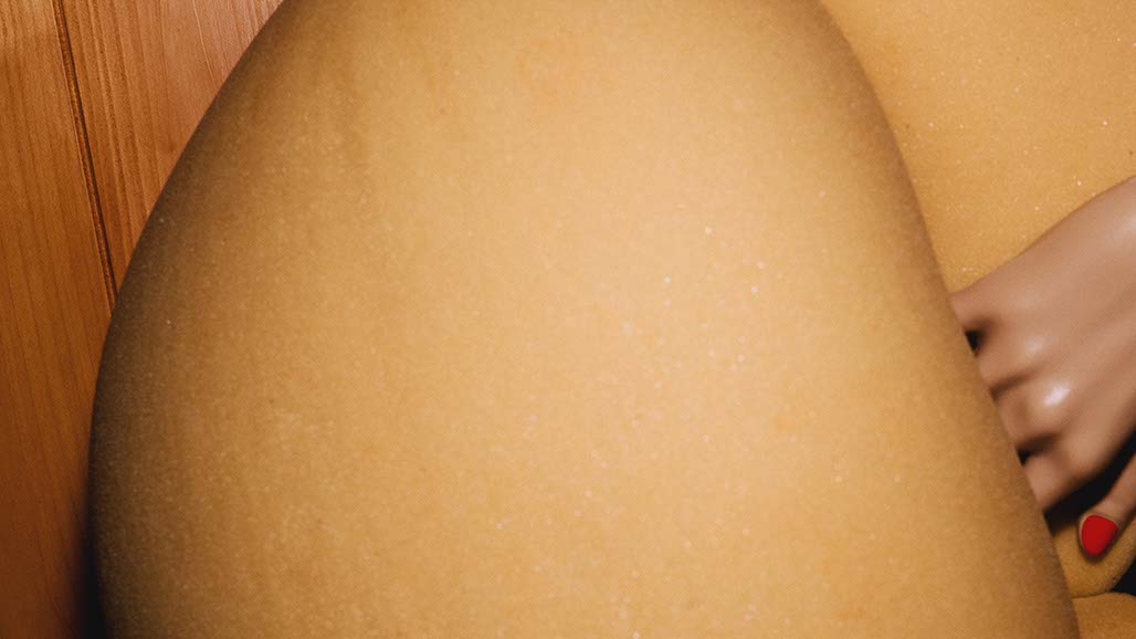 Impactist Sofa King Sexy Still Frame 03