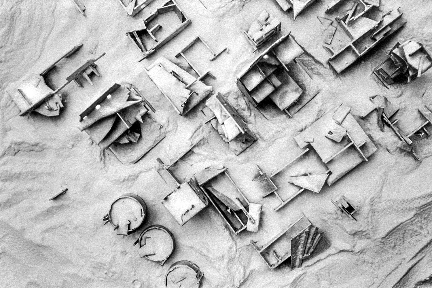 Impactist Train to Khamer-Yu Image 03